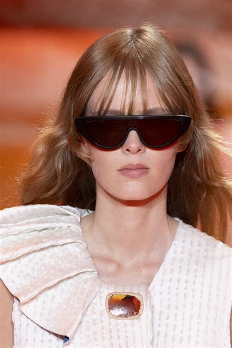 montatura occhiali da vista louis vuitton|Spring trends: scopri i nuovi occhiali da sole di Louis .